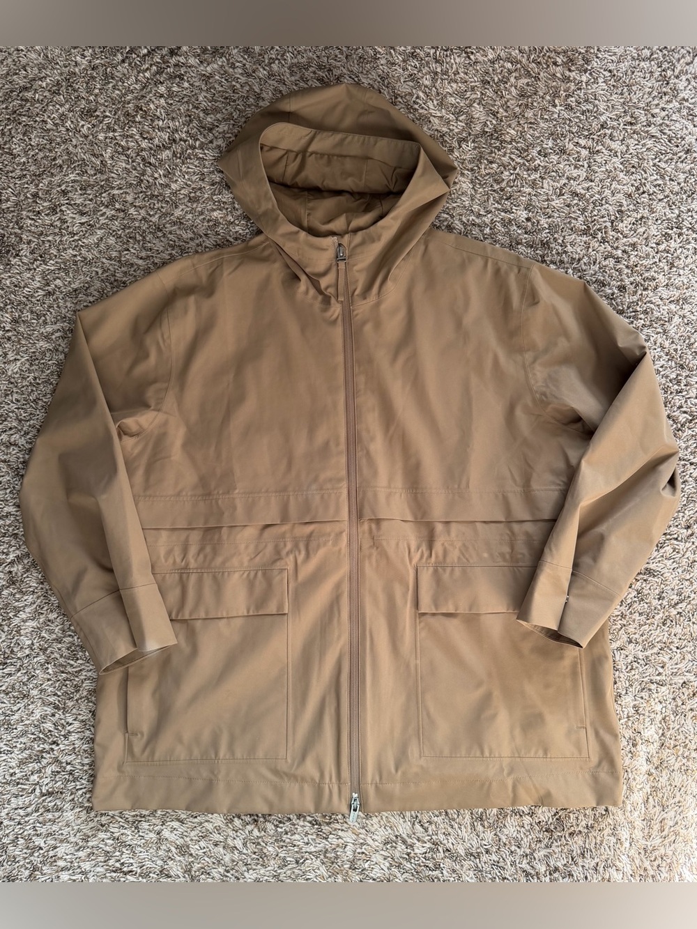 Athleta Utility Rain Jacket in Light Brown Women’s Size XL